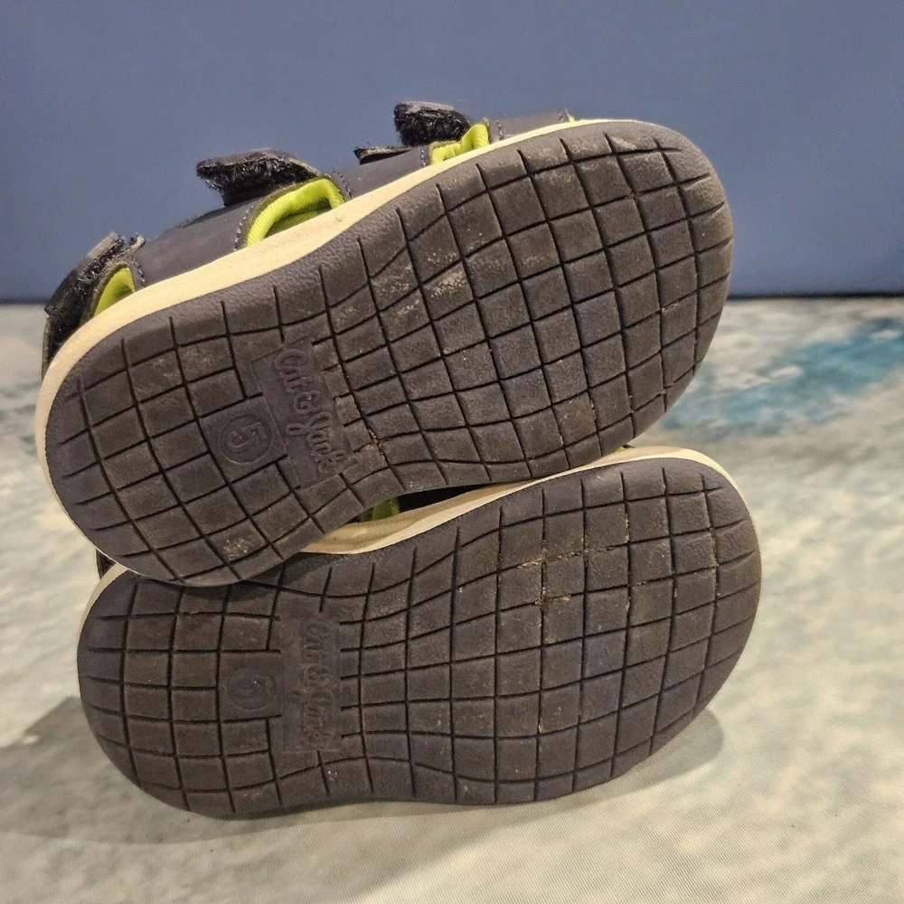 Toddler Shoe Bundle Size 4/5 Joybees Clogs Size 5 Cat & Jack Sandals
